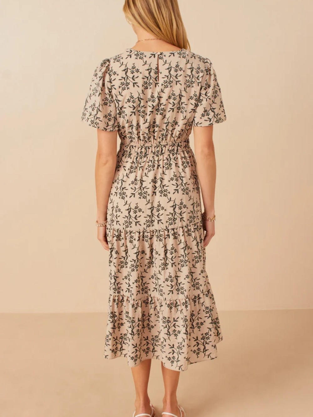 Hayden Botanical Print Cinch Waist Tiered Dress | Medium - Picture 4 of 9